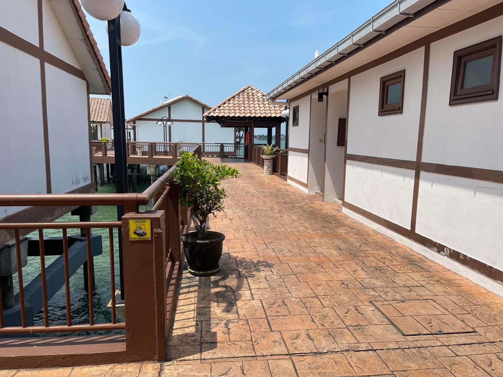 Water Chalet Port Dickson- Private Exteriér fotografie